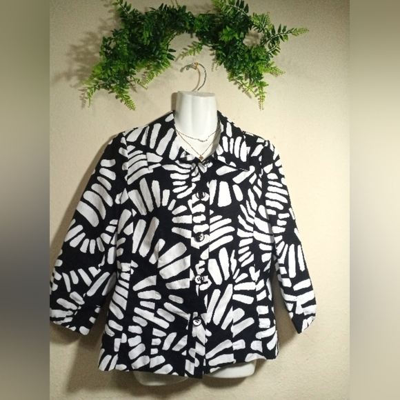 Chico's Black and White Button Down Shirt with Notched Collar - Picture 1 of 16